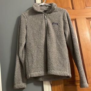 COPY - Patagonia Sherpa Quarter Zip